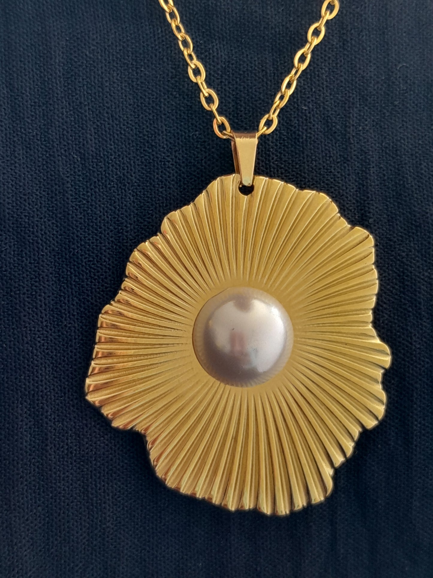 Collier Summer