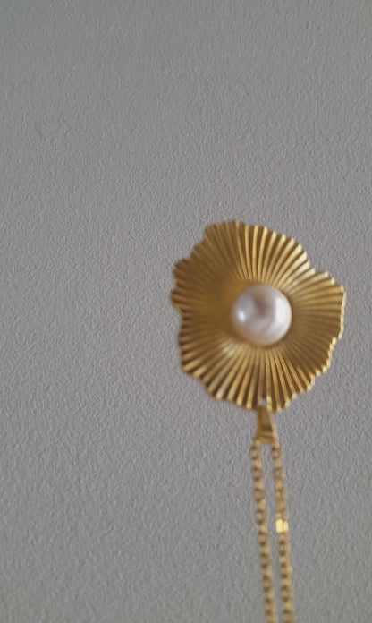 Collier Summer