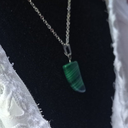 Collier Green